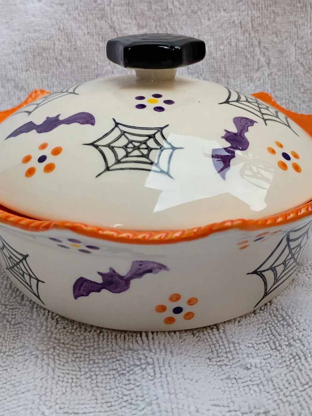 Temptations By Tara Boofetti 12 Oz Mini Baker With Lid